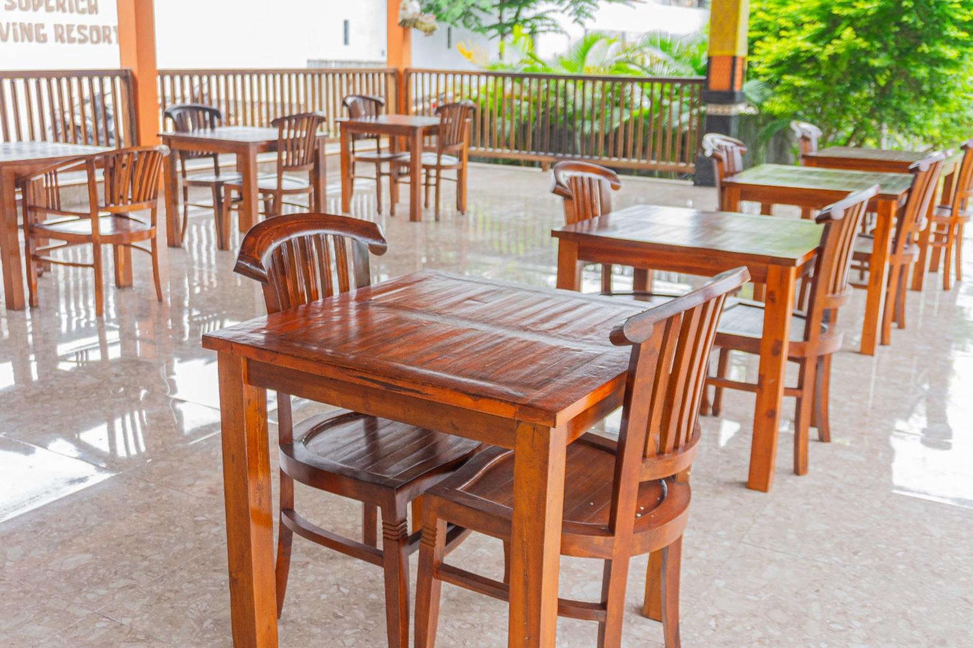 Rijet Villa Beach & Restaurant Ped Eksteriør bilde